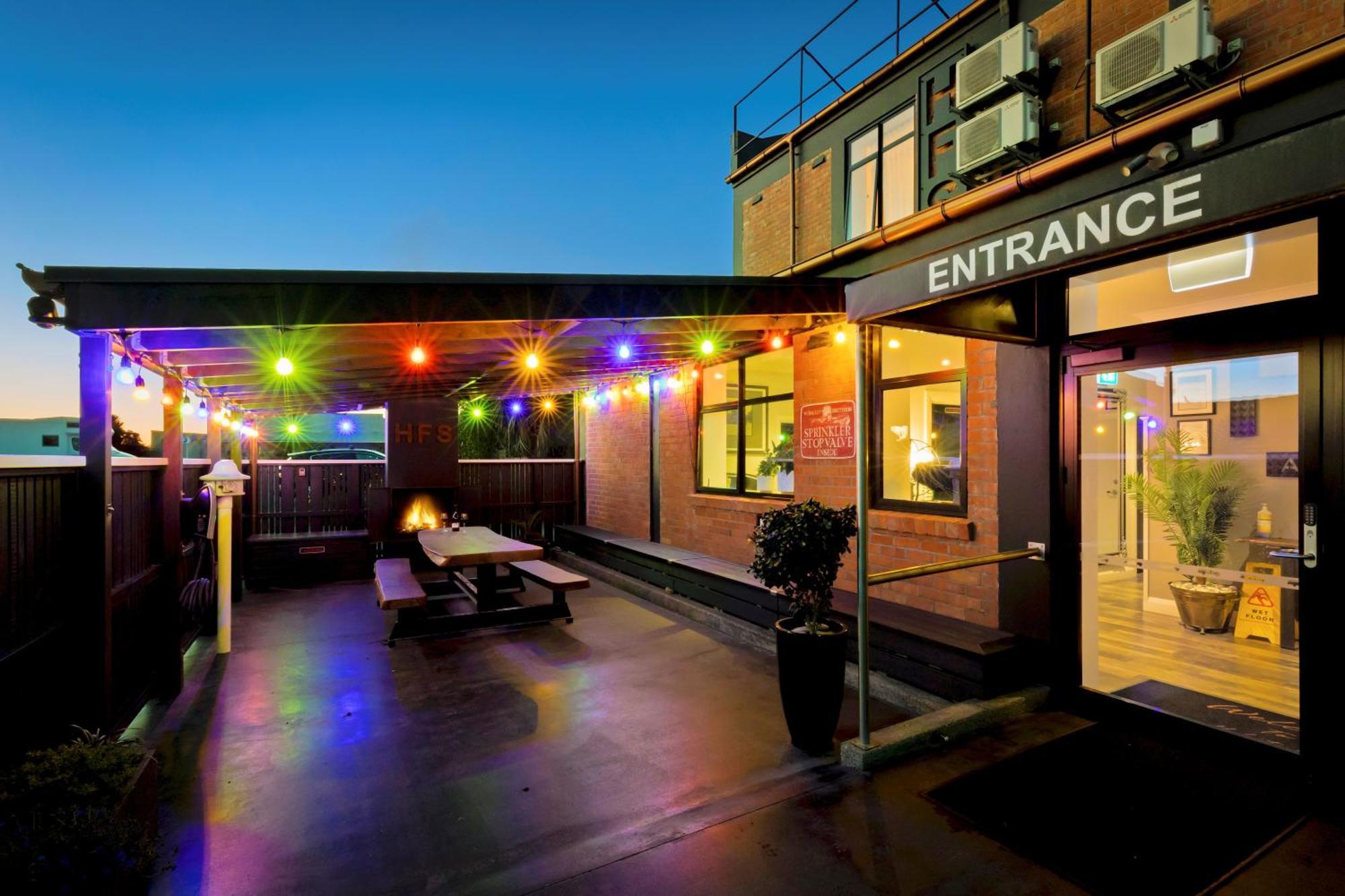 Hokitika Fire Station Boutique Accommodation Exterior photo